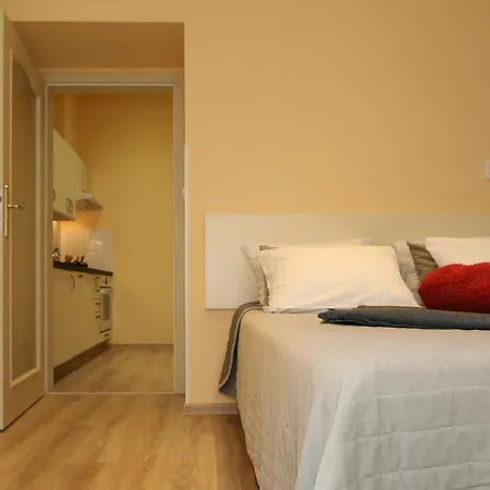 Luxury Machova Prague