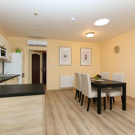 Luxury Machova Apartment